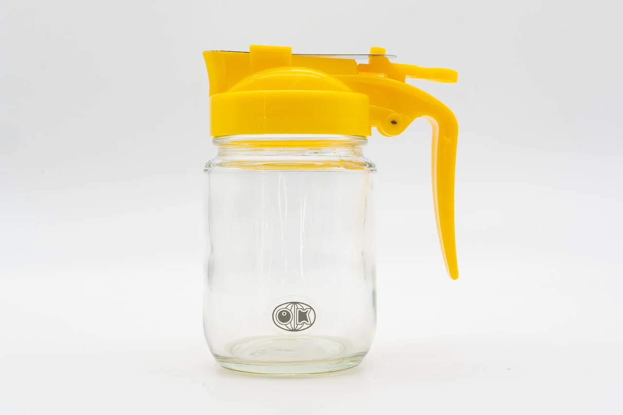 Okawa Glass Server Bottle - Image 3