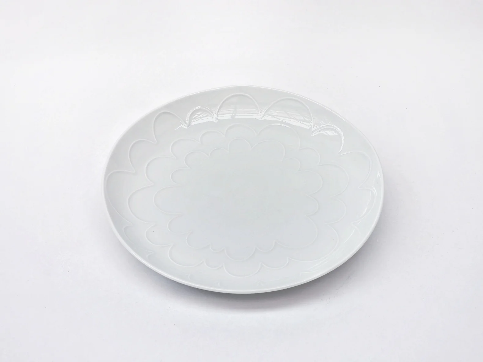 Hakusan Shell Flower Platter - Image 3