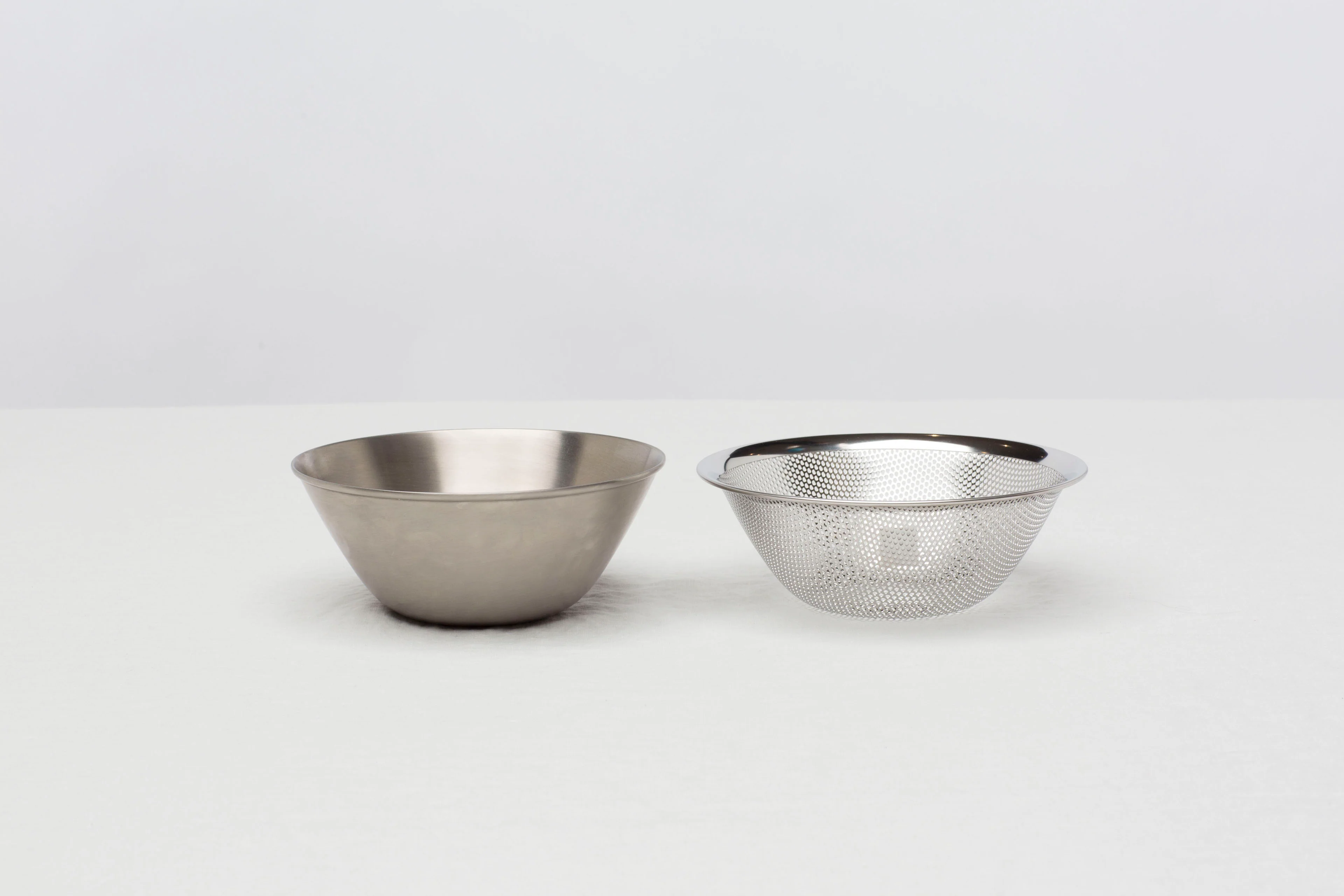 Sori Yanagi Stainless Steel Strainer - Image 4