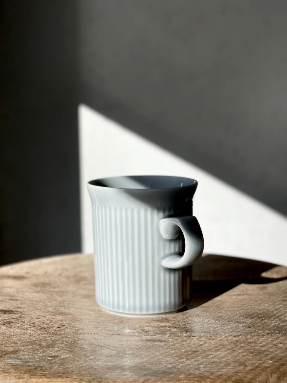 Hakusan Yoshizubori Mug - Image 3